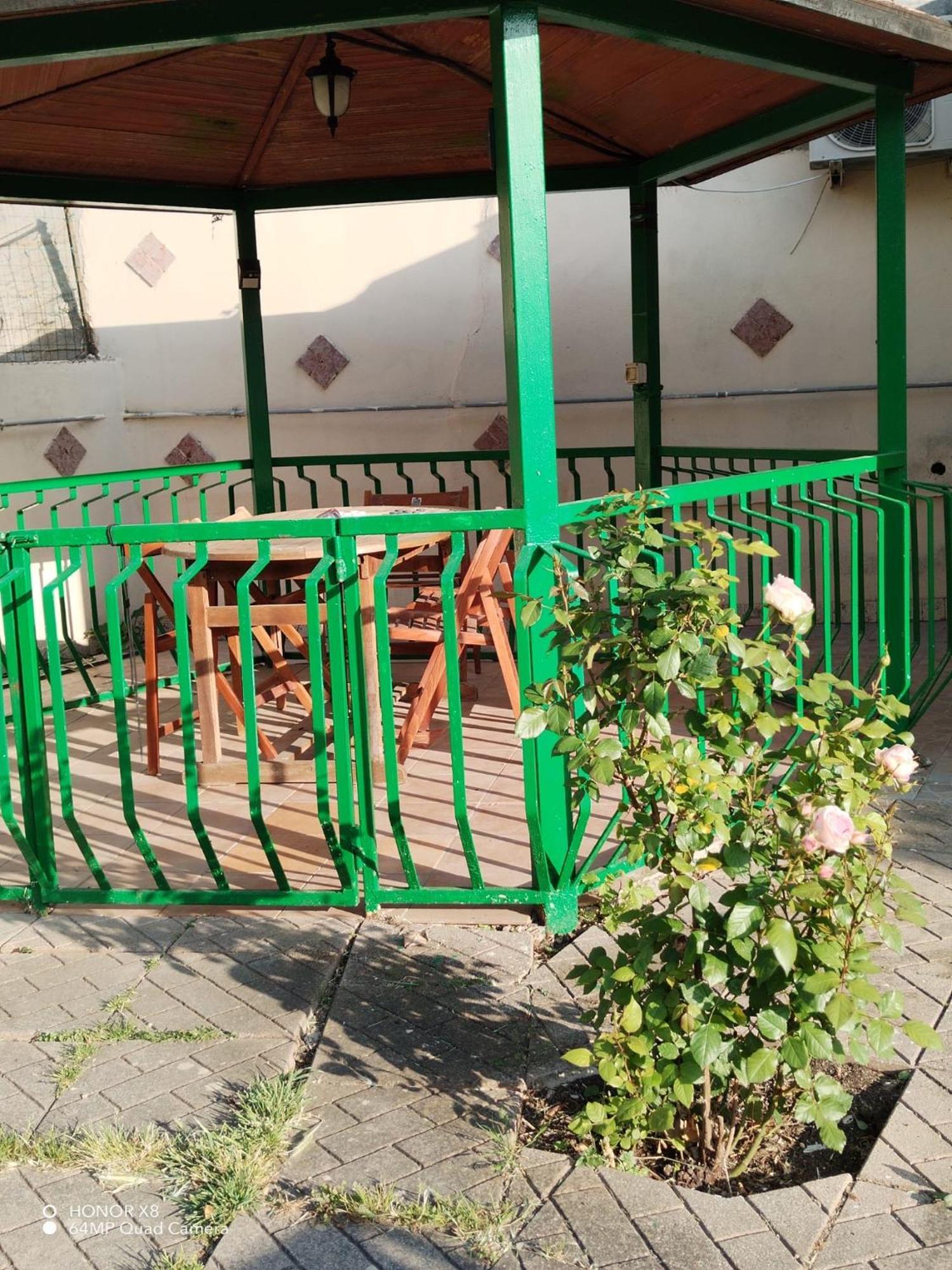 B&B Civitavecchia La Casetta Con Giardino Ngoại thất bức ảnh